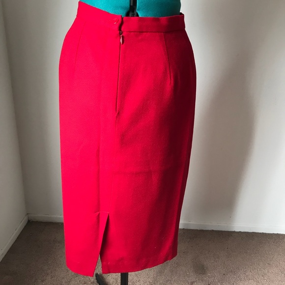 SOLDRed vintage comfy pencil skirt sz 8 - Picture 4 of 5